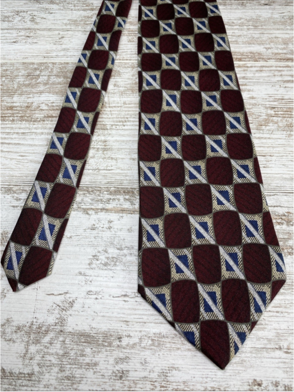 Como Collezione Silk Tie Burgundy Blue Geometric Vintage Mens Necktie - Picture 3 of 7